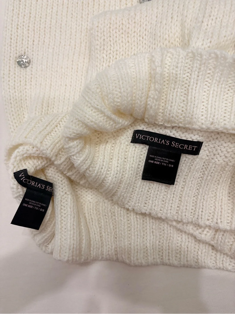 Victoria Secret Ivory Knit Beanie And Infinity Scarf Set With Rhinestones